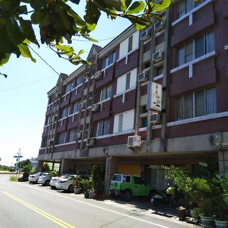 Taitung Travel Hostel Екстериор снимка