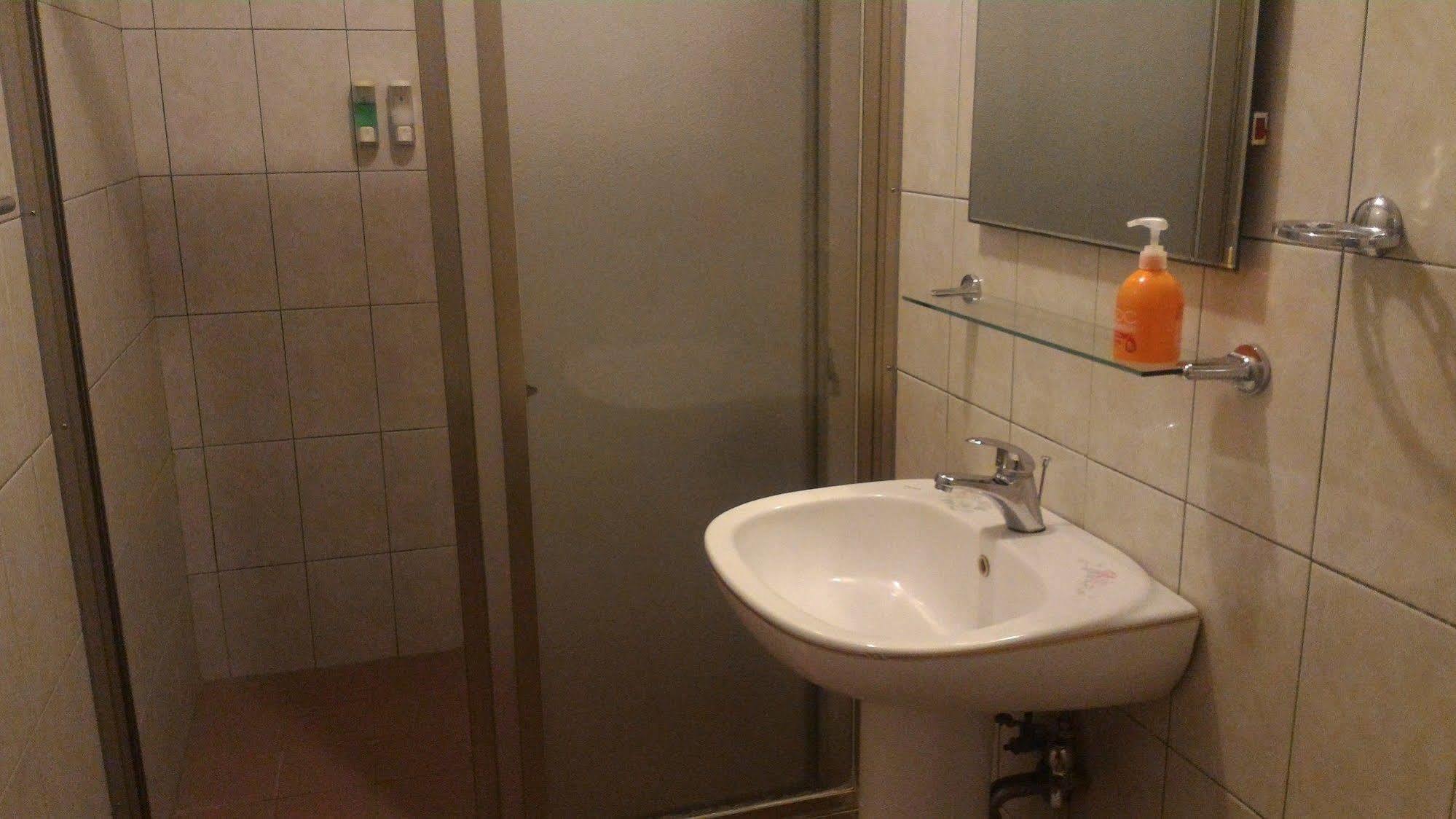 Taitung Travel Hostel Екстериор снимка
